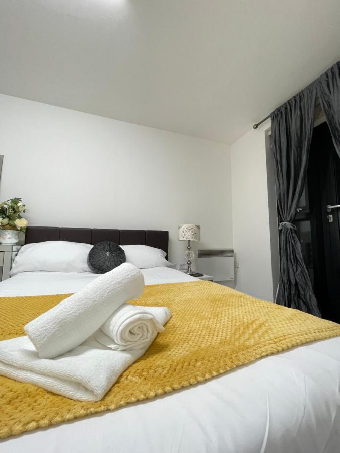 Wharf Inn Premier Apartment Central Manchester - Free Private Parking Екстер'єр фото