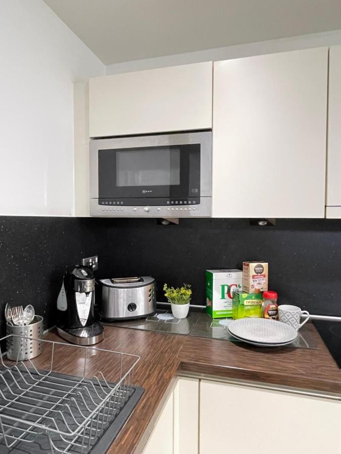 Wharf Inn Premier Apartment Central Manchester - Free Private Parking Екстер'єр фото