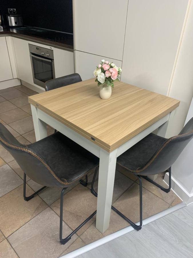 Wharf Inn Premier Apartment Central Manchester - Free Private Parking Екстер'єр фото